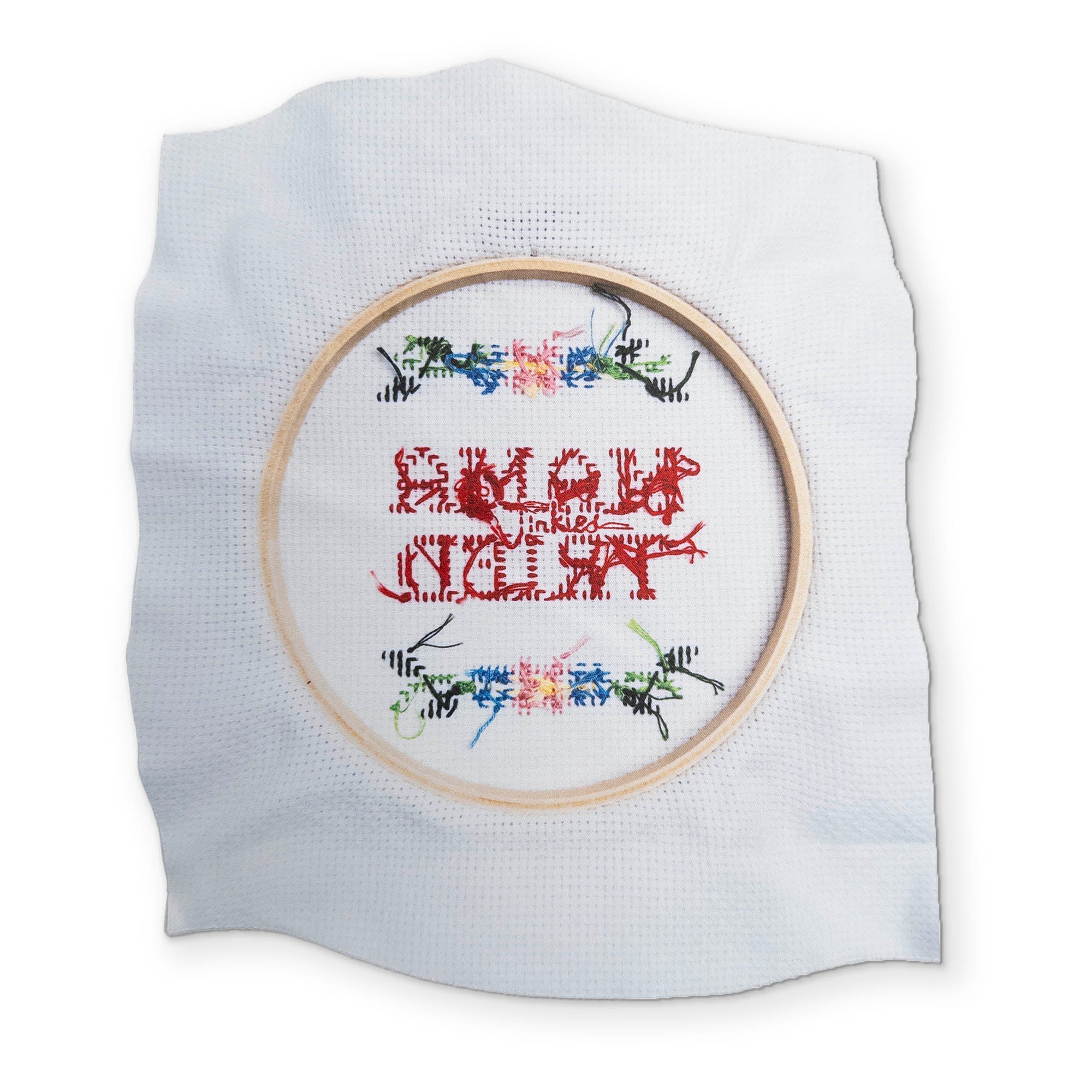 🪡 A CROSS-STITCH YOU CAN CLEAN YOUR GLASSES WITH - Image 2